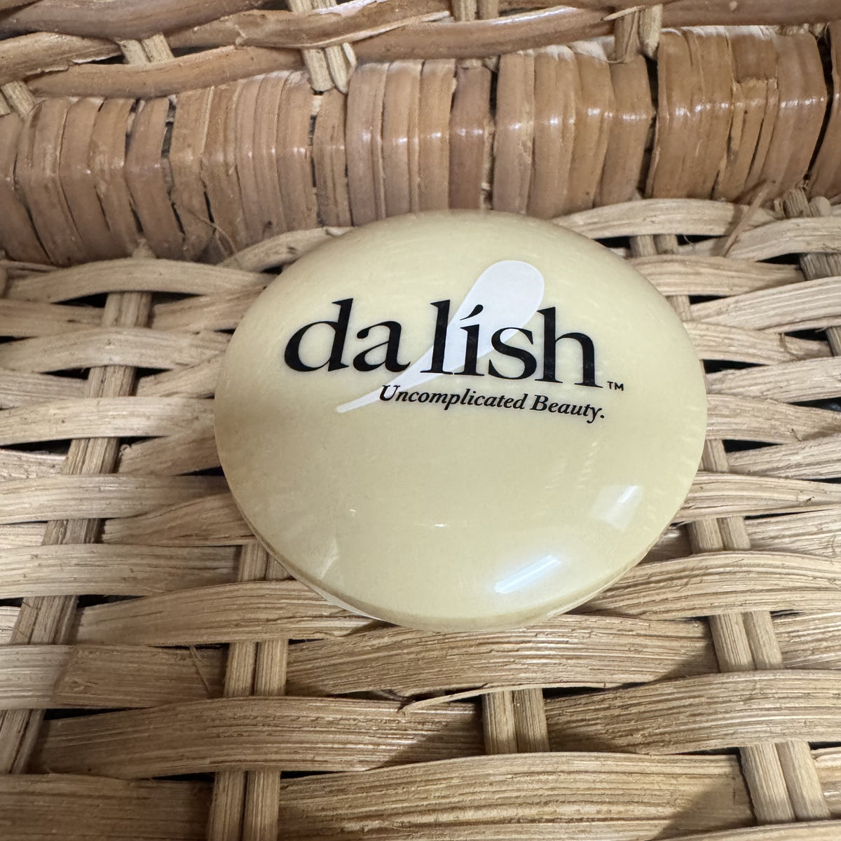 Dalish Uncomplicated Beauty Shimmer Eyeshadow | Champagne Glow