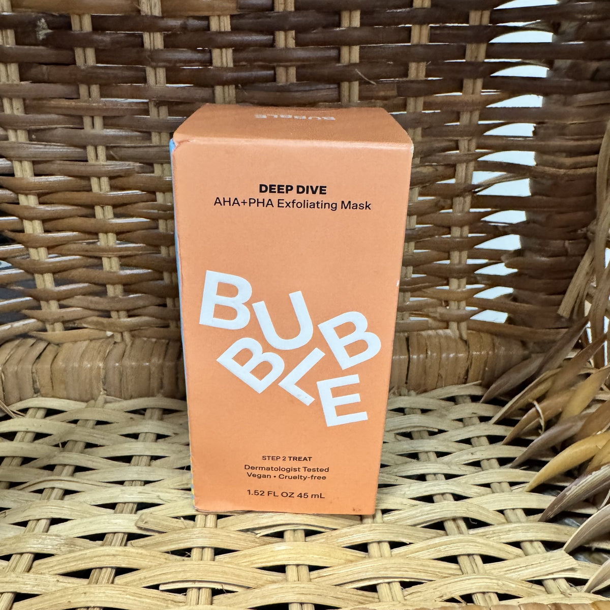 Bubble Deep Dive AHA + PHA Exfoliating Mask, 1.52 fl oz / 45 mL