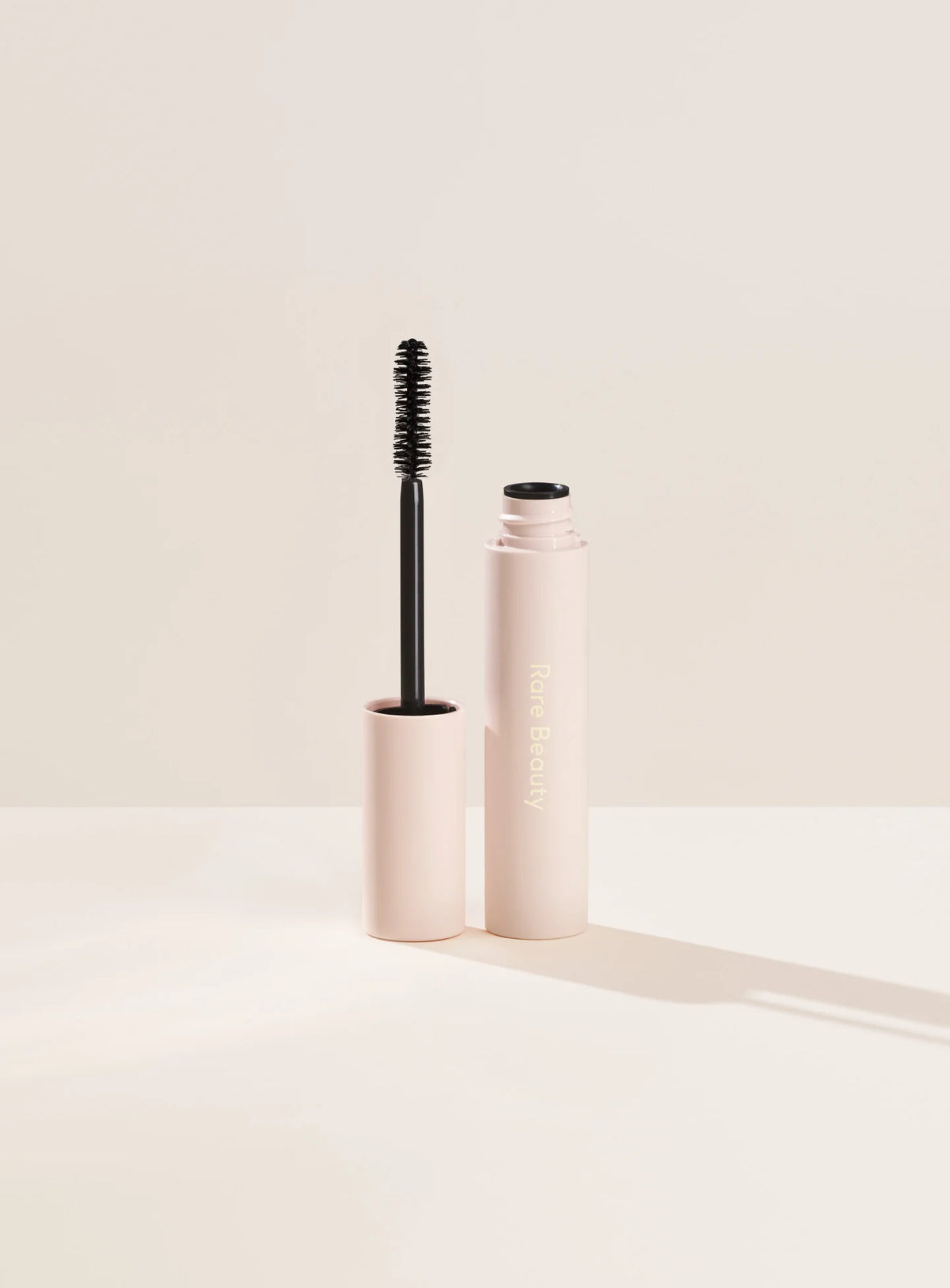 Rare Beauty Perfect Strokes Volumizing Mascara – Black (.10 fl oz)