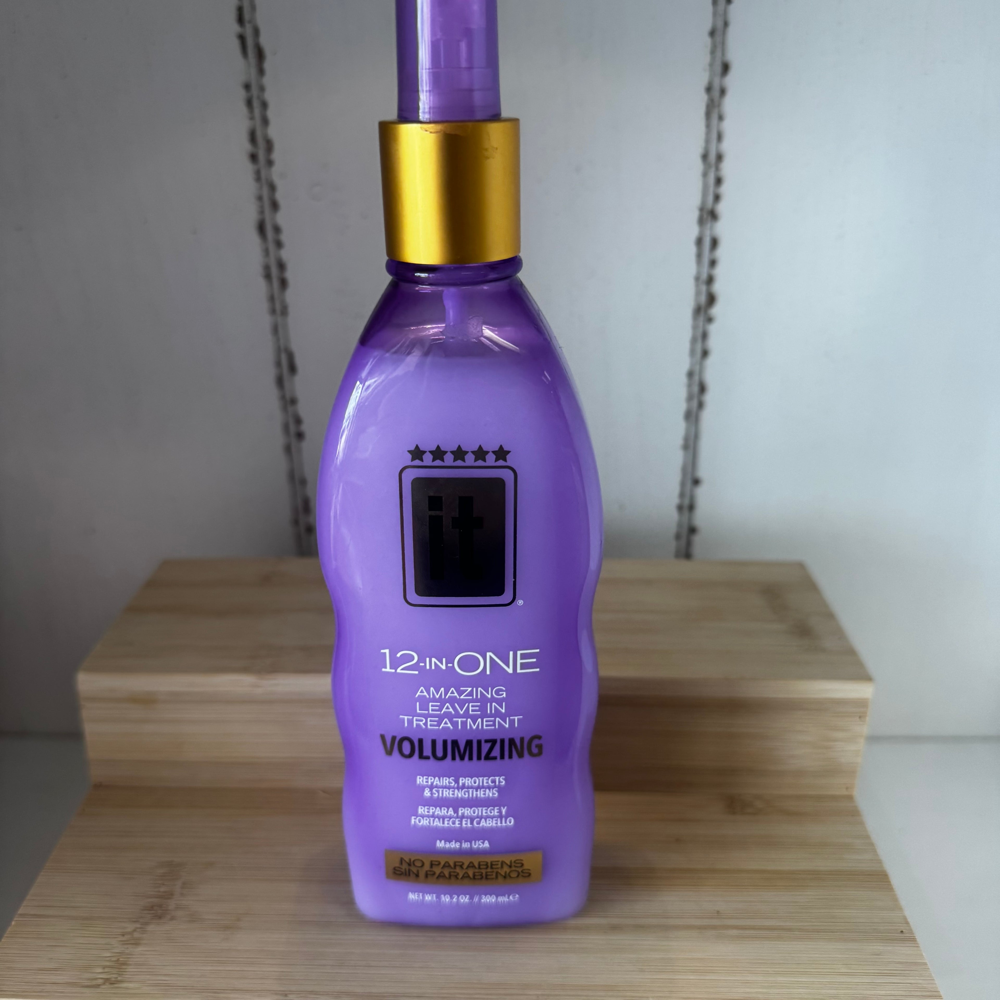 It’s a 12‑in‑One Volumizing Leave‑In Treatment (10 fl oz / 300 ml)