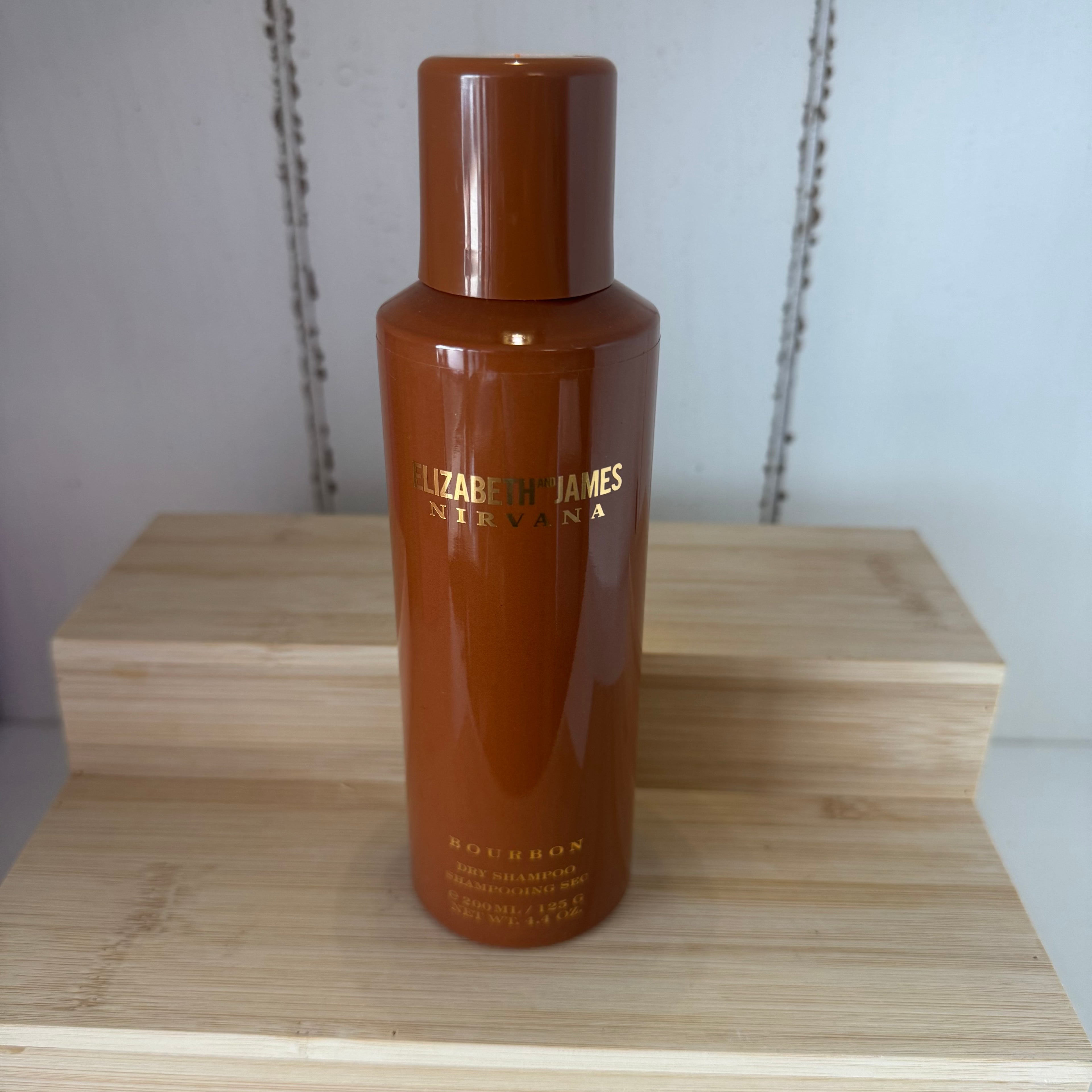 Elizabeth and James Nirvana Bourbon Dry Shampoo (4.1 oz / 238 ml)