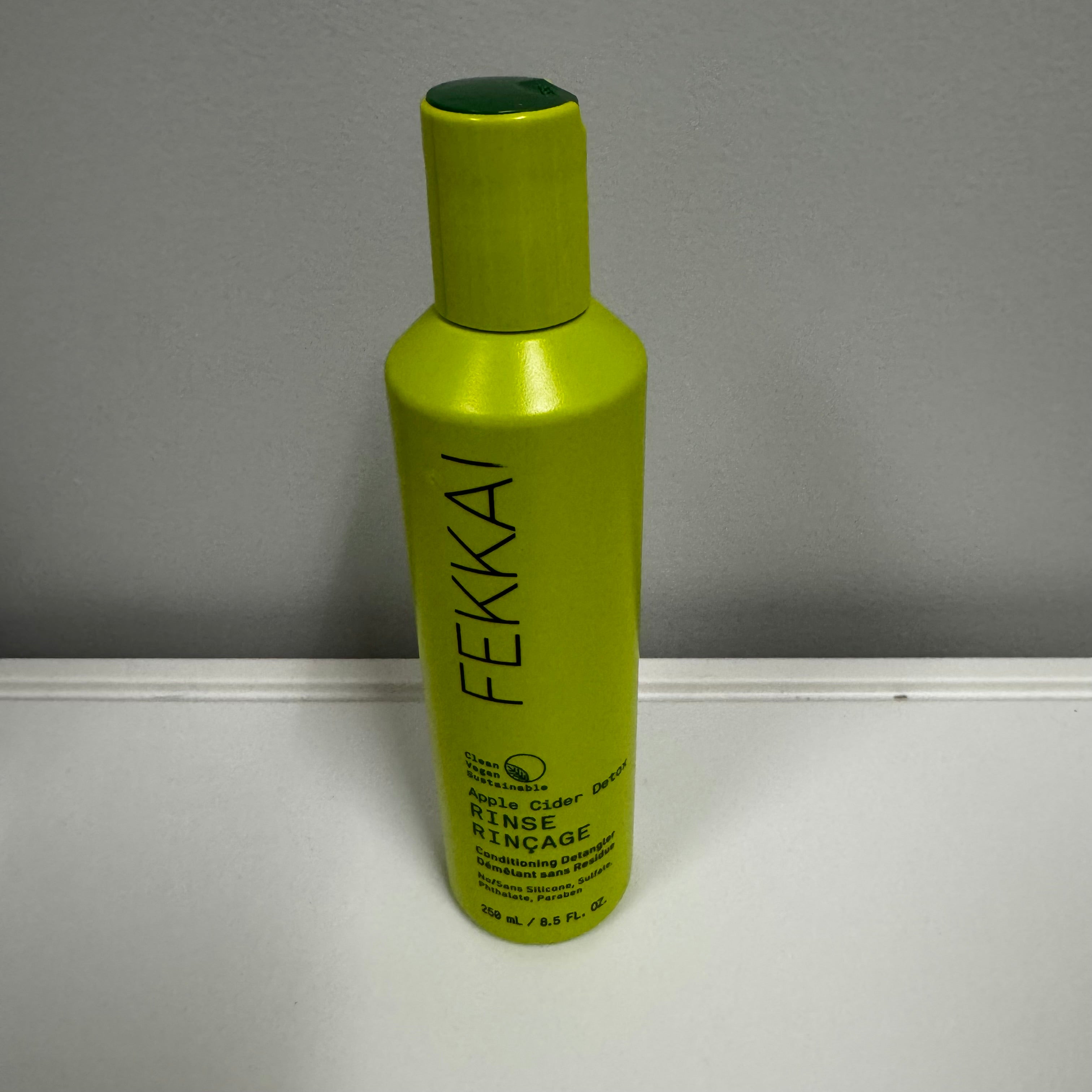 Fekkai – Apple Cider Detox Rinse (250 mL / 8.5 fl oz)