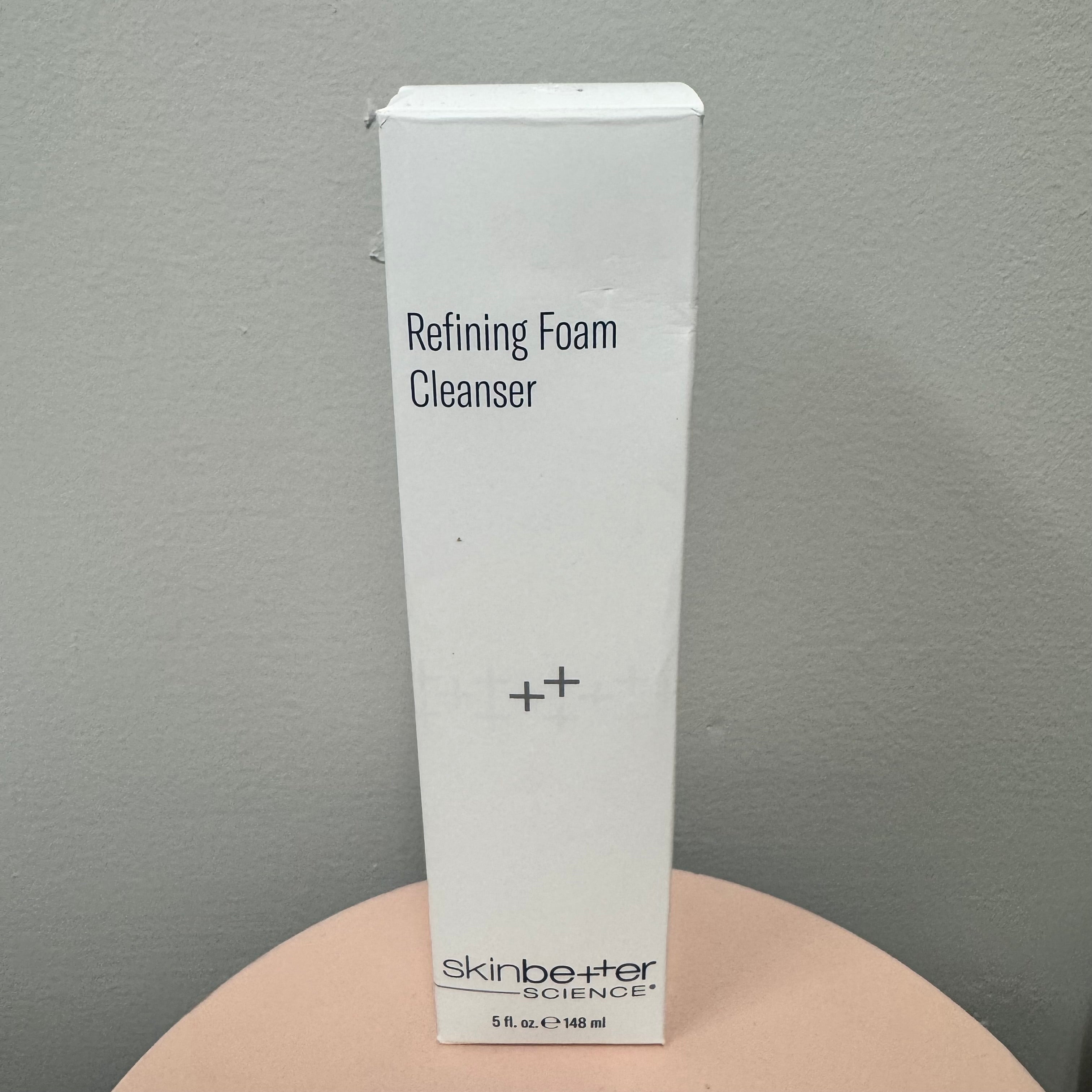 Skinbetter Science Refining Foam Cleanser – Purifying Daily Wash (148 mL / 5 fl oz)