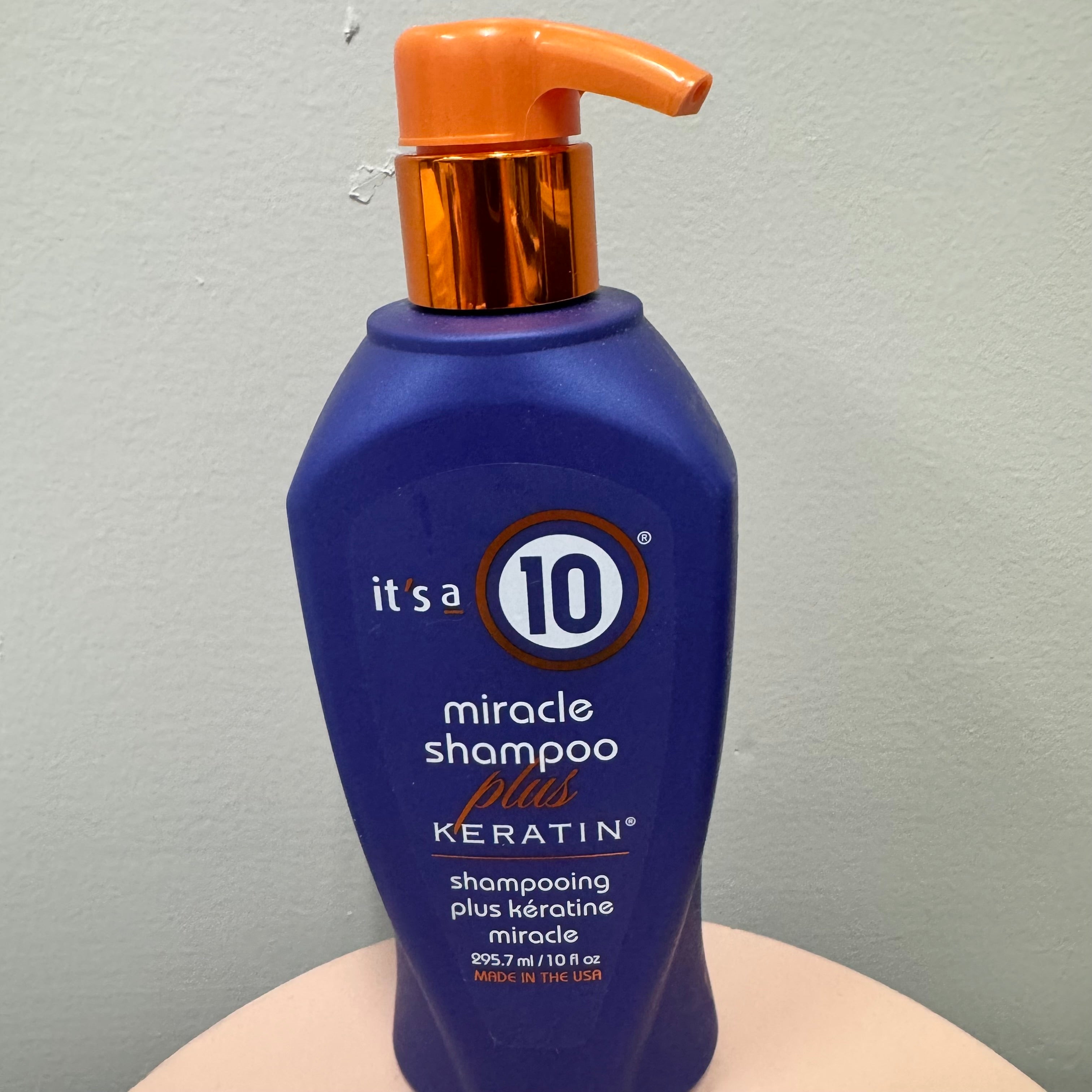 It’s a 10 Miracle Shampoo Plus Keratin – Strengthening Cleanse (295.7 mL / 10 fl oz)