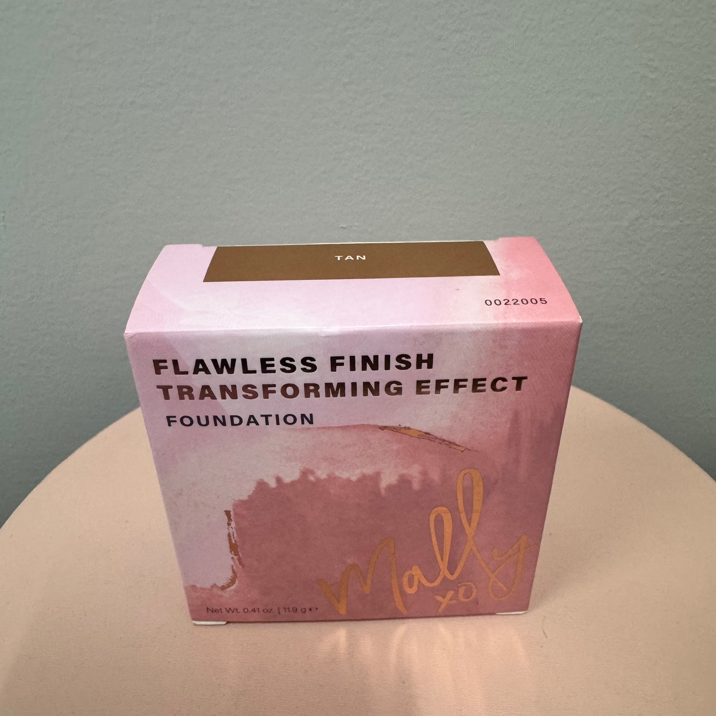Mally XO Flawless Finish Transforming Effect Foundation – Tan (11.9 g / 0.41 oz)