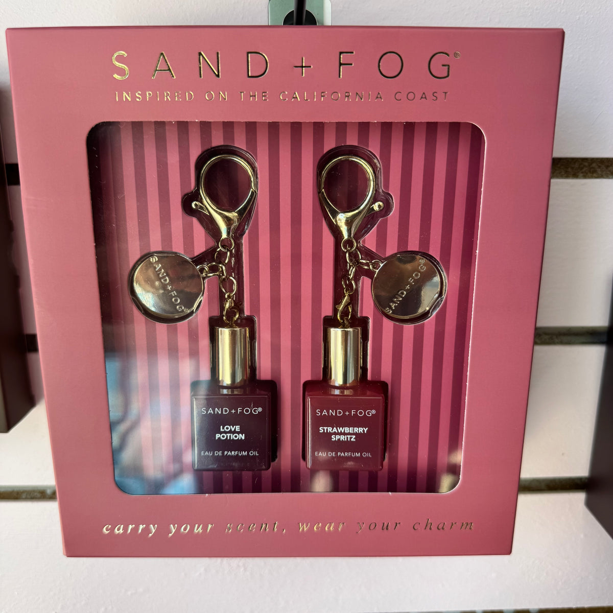 Sand and Fog Carry Your Scent, Wear Your Charm Set